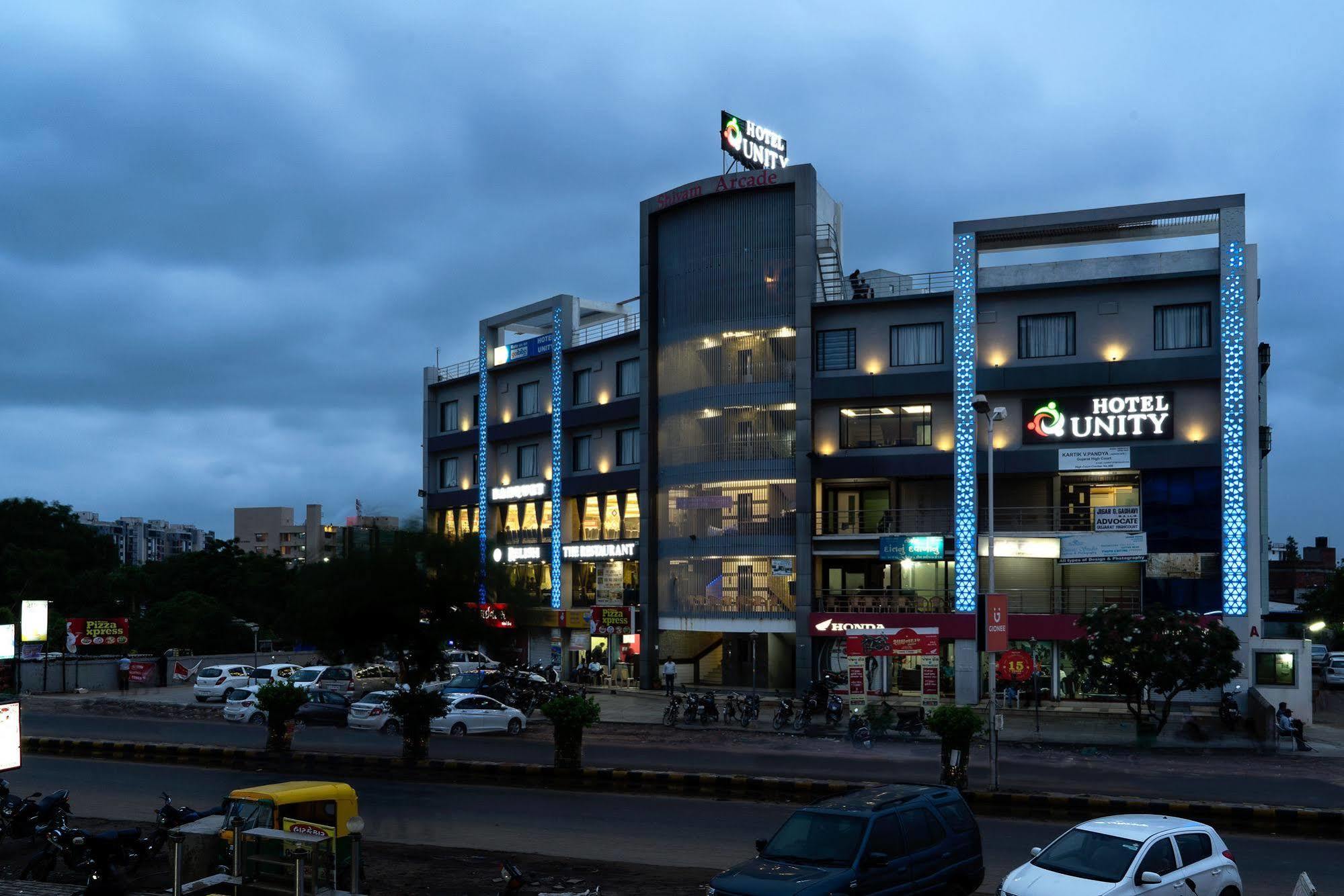 Treebo Unity Hotel Ahmedabad Exterior photo